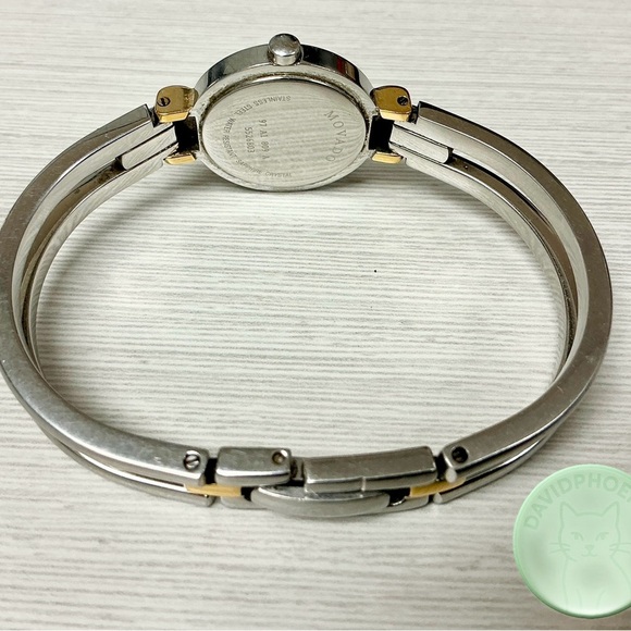 Movado Model No. 97 A1809 A Two Tone Watch W/ Original Box - Picture 3 of 10